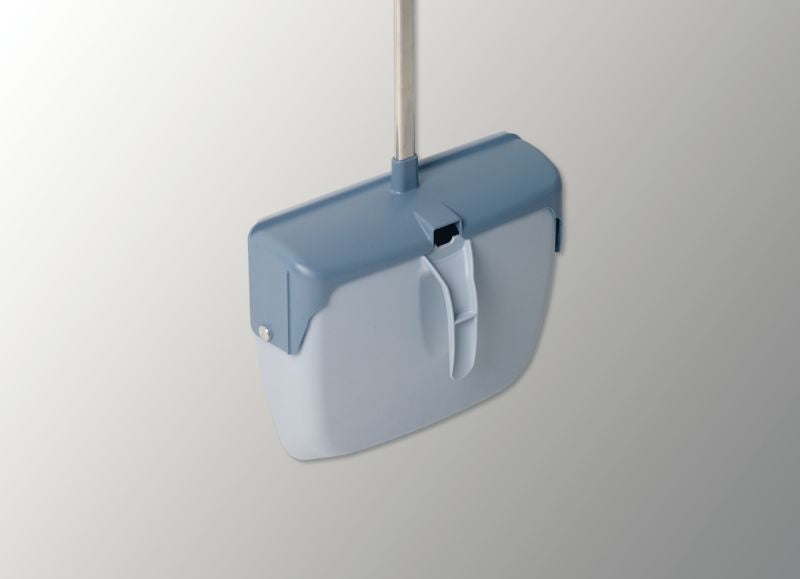 PELLE AEROPORT LOBBY DUSTPAN BLEU