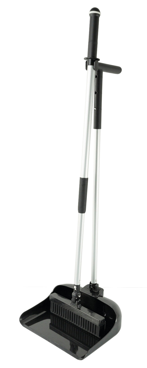 PELLE AEROPORT ET BALAI NOIR