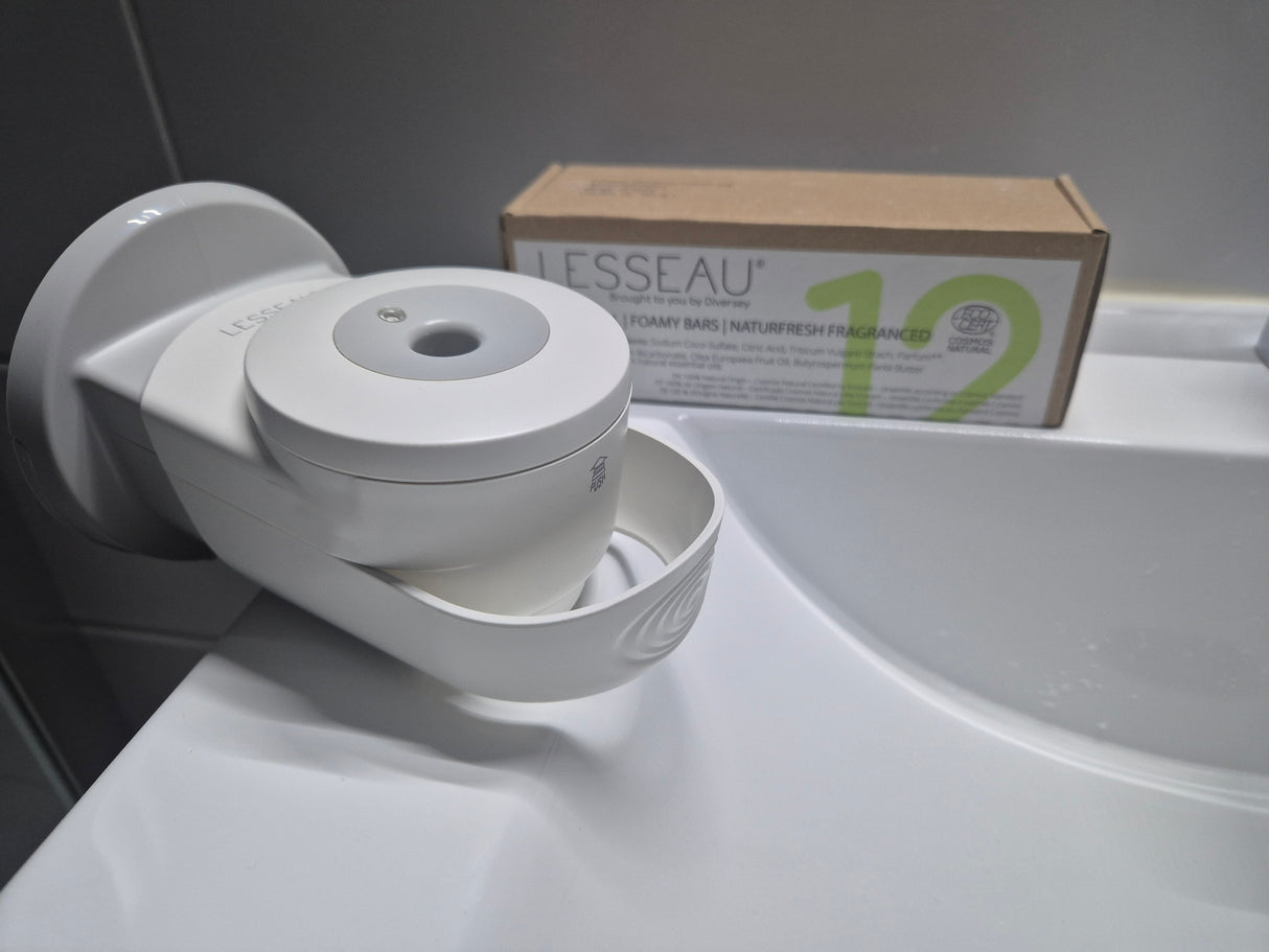 PAIN NETTOYANT POUR LES MAINS PARFUMÉ LESSEAU 32G X12