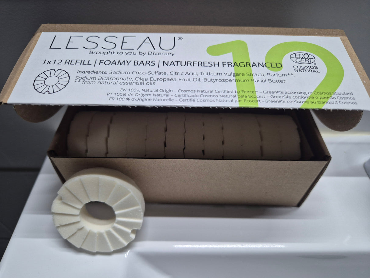 PAIN NETTOYANT POUR LES MAINS PARFUMÉ LESSEAU 32G X12